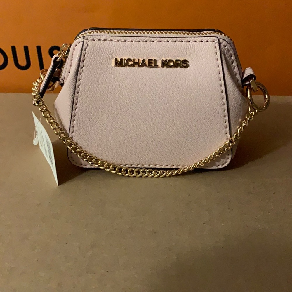 ❌Sold❌ Michael Kors Keyfob